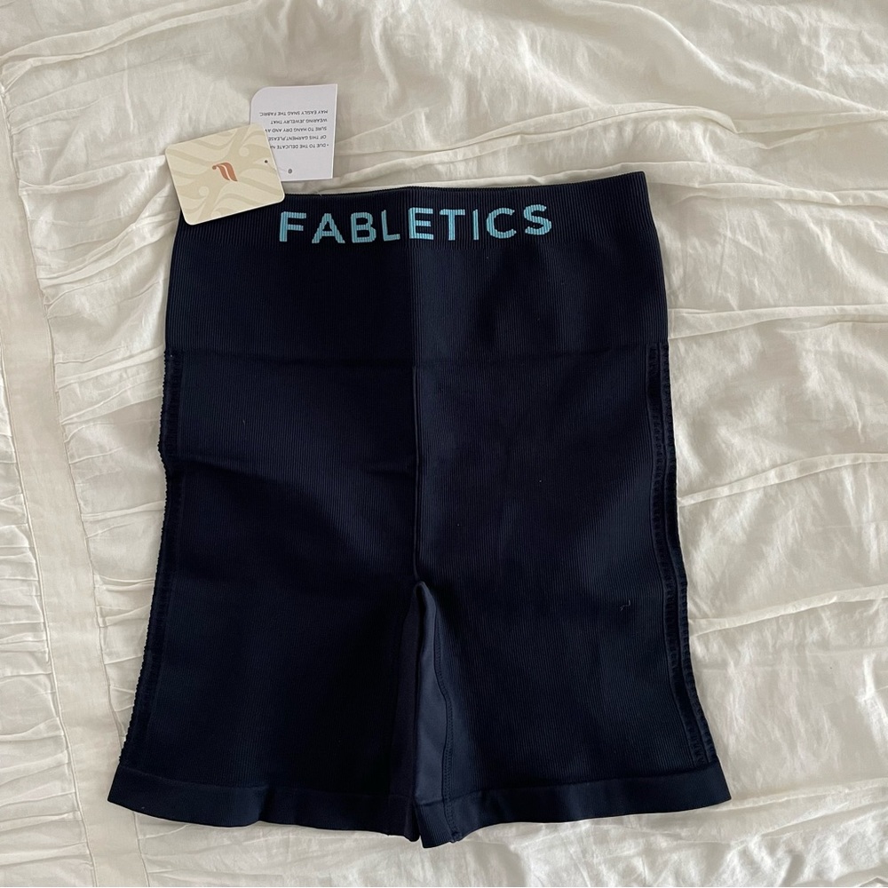 NWT Fabletics Sync Sky High Perforated Bike Shorts